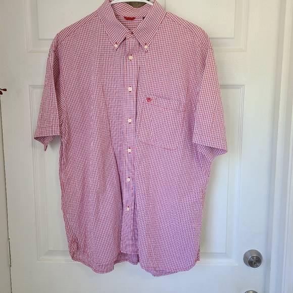 Izod Men's Classic Short Sleeve Button Down Shirt, Size: Large Color:  Red - Picture 4 of 11